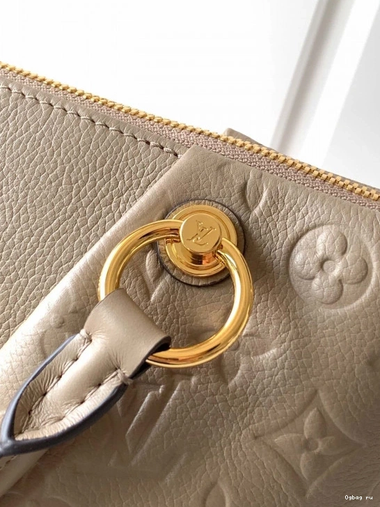 VUITTON MM V LOUIS TOTE 0723